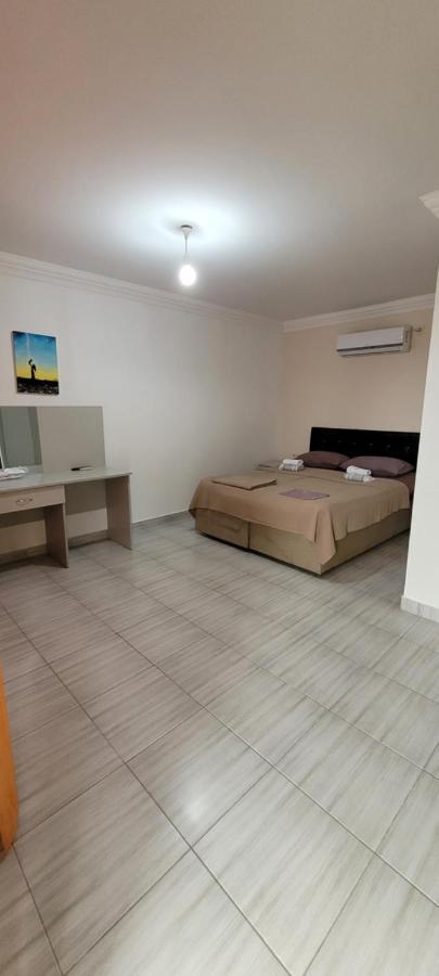 Apsa Butik Hotel Sukhumi Exterior foto