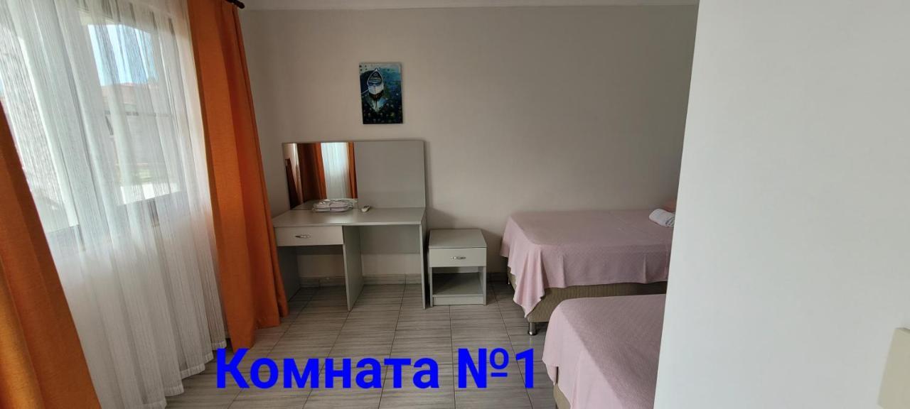 Apsa Butik Hotel Sukhumi Exterior foto