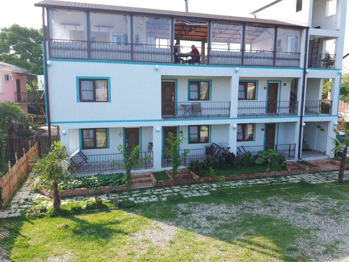 Apsa Butik Hotel Sukhumi Exterior foto